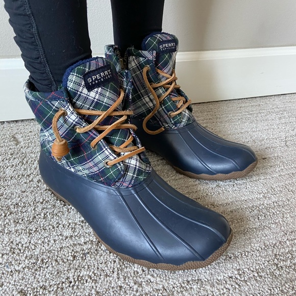 Sperry Shoes - Navy sperry boots